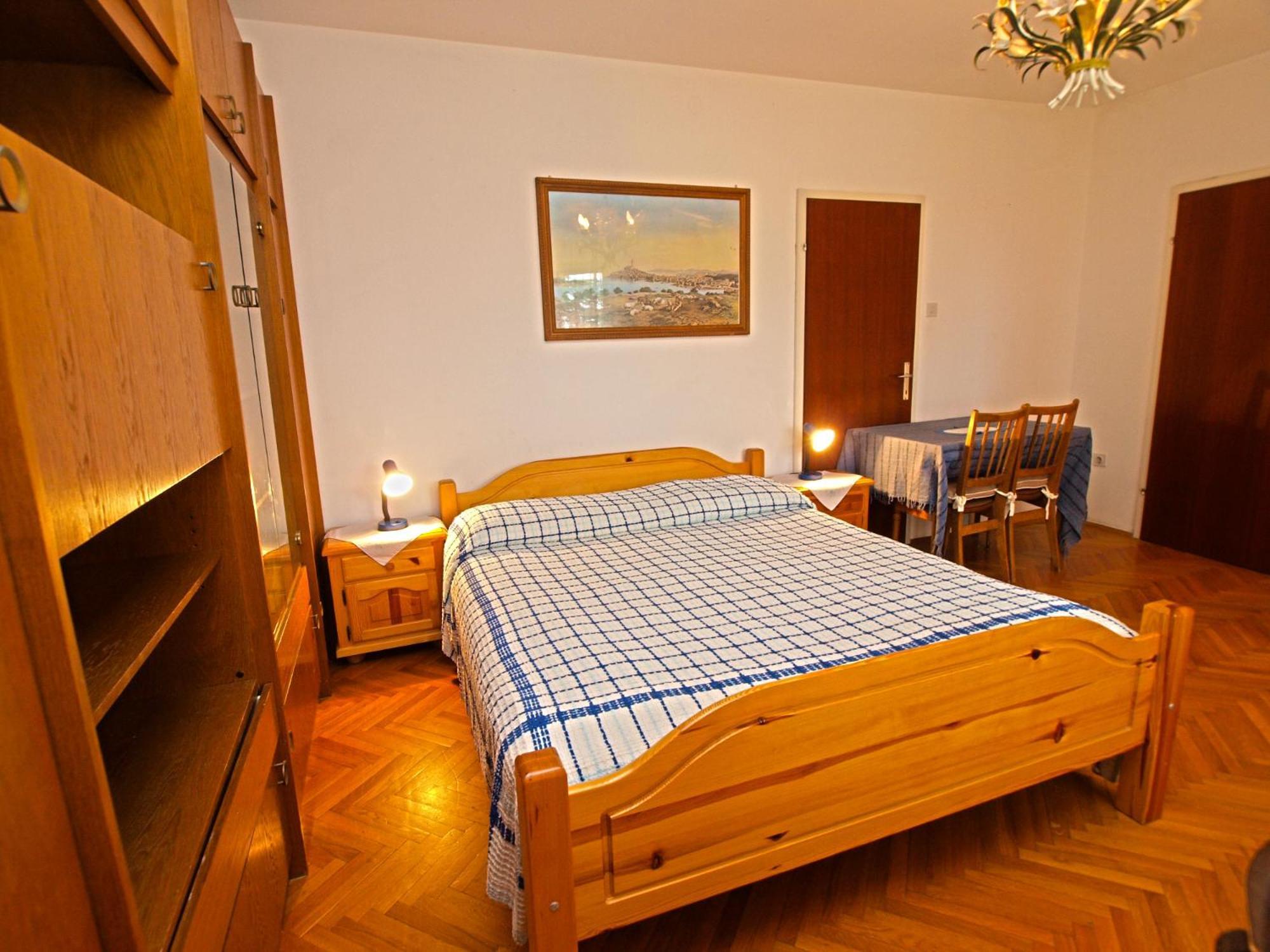 רוביני Rooms Milan 1370 מראה חיצוני תמונה